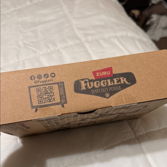 Zuru Plush Monster with Colorful Eyes and weird teeth - Picture 7 of 7